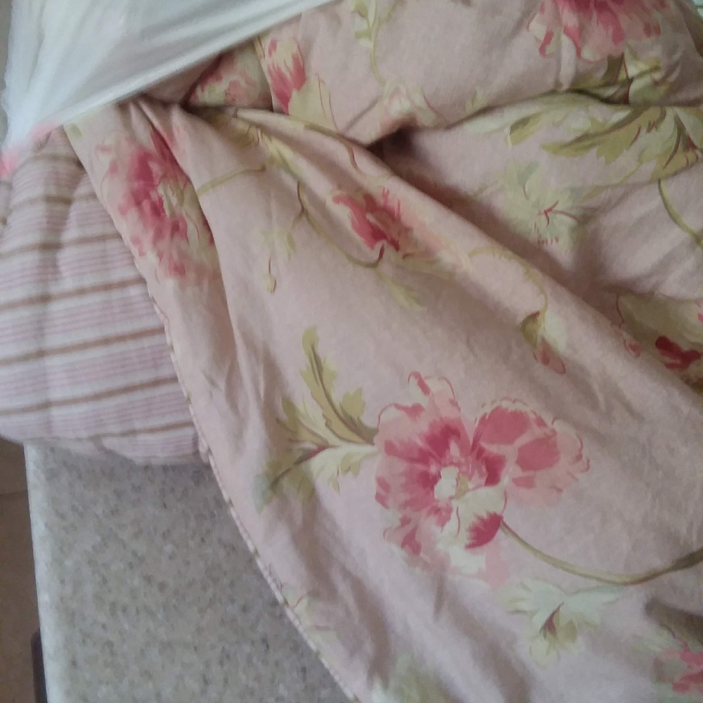 King size reversible comforter